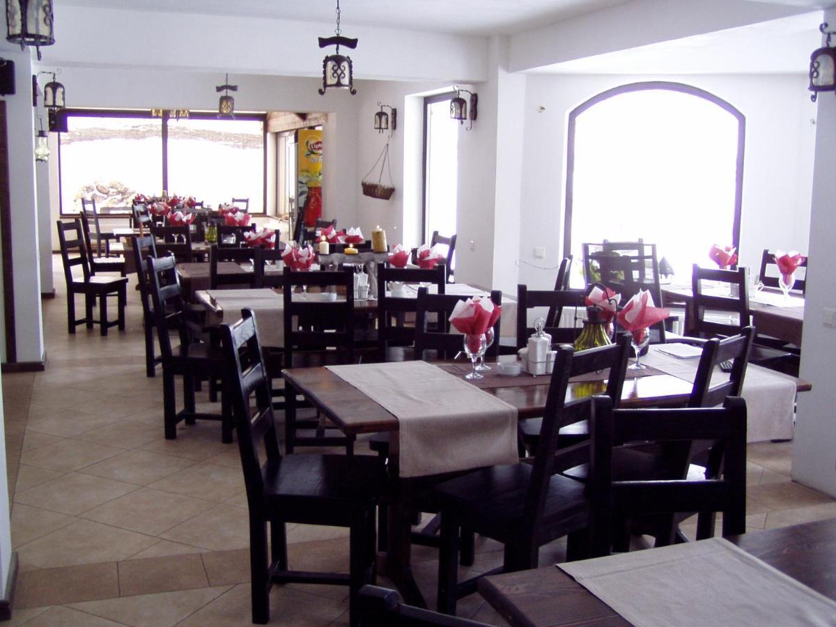 Taverna Pietrei Craiului Зернешті Екстер'єр фото